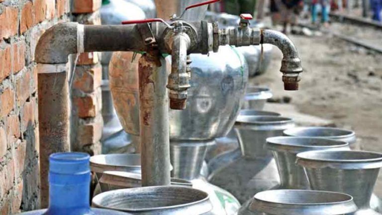 উত্তরায় পানির সংকট চরমে