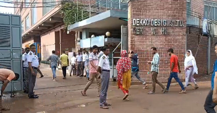 সাভার-আশুলিয়ায় কাজে ফিরেছেন শ্রমিকরা, পরিস্থিতি স্বাভাবিক