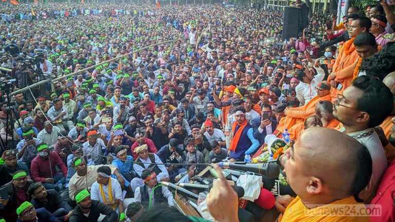 এই ভূমি নিয়ে ‘খেলতে’ দেওয়া হবে না: রংপুরে সনাতন সমাবেশে ঘোষণা