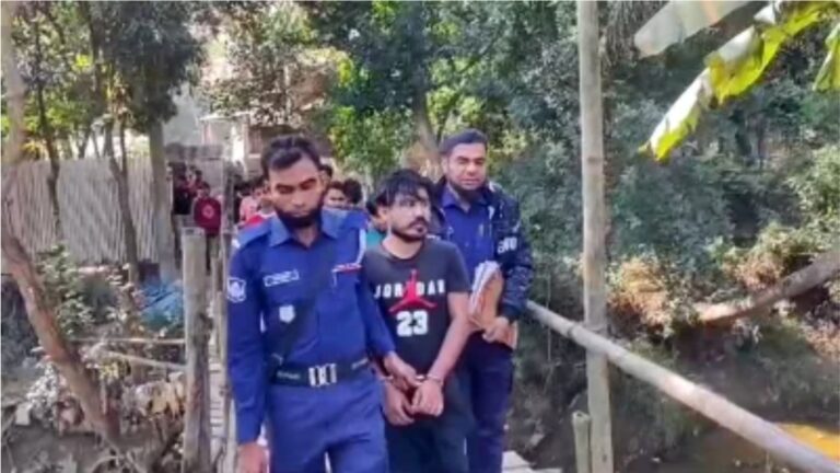 আখাউড়ায় গর্তে ঢুকিয়ে ‘নারীকে’ পুড়িয়ে হত্যা