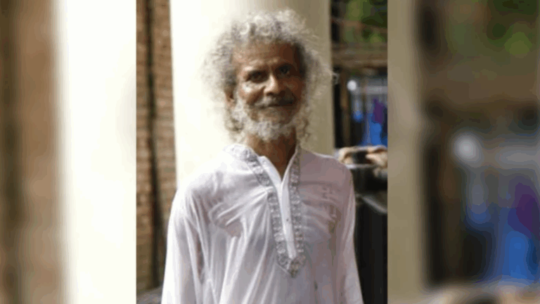 গুলশানে ভাস্কর রাসাকে হেনস্তা