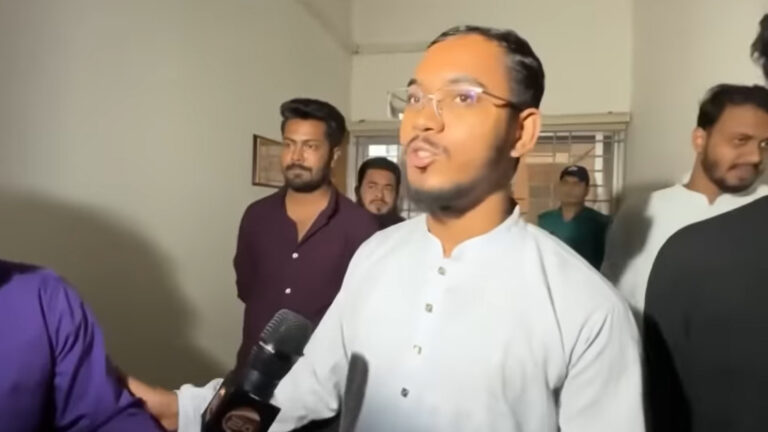 মধ্যরাতে হাক্কানী পাবলিশার্সের মালিকের বাসায় ঢোকার চেষ্টা: হান্নান মাসউদের জিম্মায় তিনজনের মুক্তি