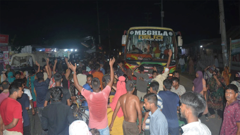 অটোরিকশা স্ট্যান্ড দখল: নারায়ণগঞ্জে সাবেক দুই কাউন্সিলরের মধ্যে সংঘর্ষে নিহত ১