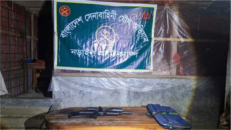 নড়াইলে কলেজছাত্রের বিছানার নিচে পাওয়া গেল স্নাইপার রাইফেল