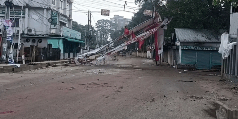 কারফিউয়ের মাঝে গোপালগঞ্জে চলছে বিশেষ অভিযান
