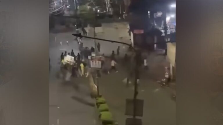 মধ্যরাতে ছাত্রদল ও শিবিরের মধ্যে ধাওয়া-পাল্টা ধাওয়া