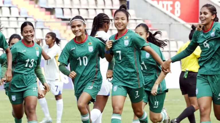 সাগরিকার হ্যাটট্রিক, শ্রীলঙ্কার জালে ৯ গোল বাংলাদেশের মেয়েদের